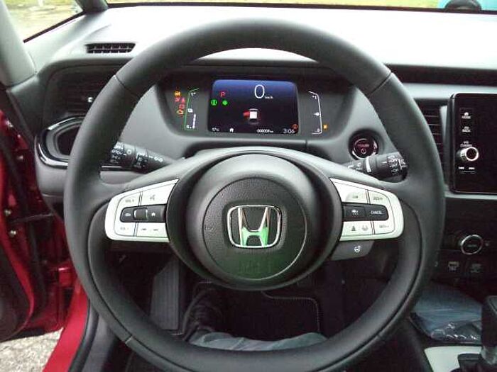 Honda Jazz 1.5 i-MMD Hybrid Crosstar Advance Premium Sunlight