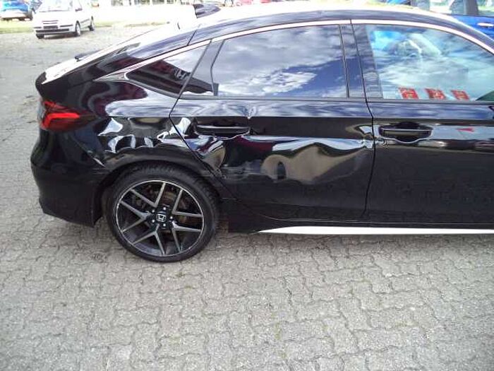 Honda Civic e: HEV Advance nordic Silber Paket