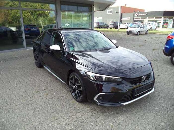 Honda Civic e: HEV Advance nordic Silber Paket